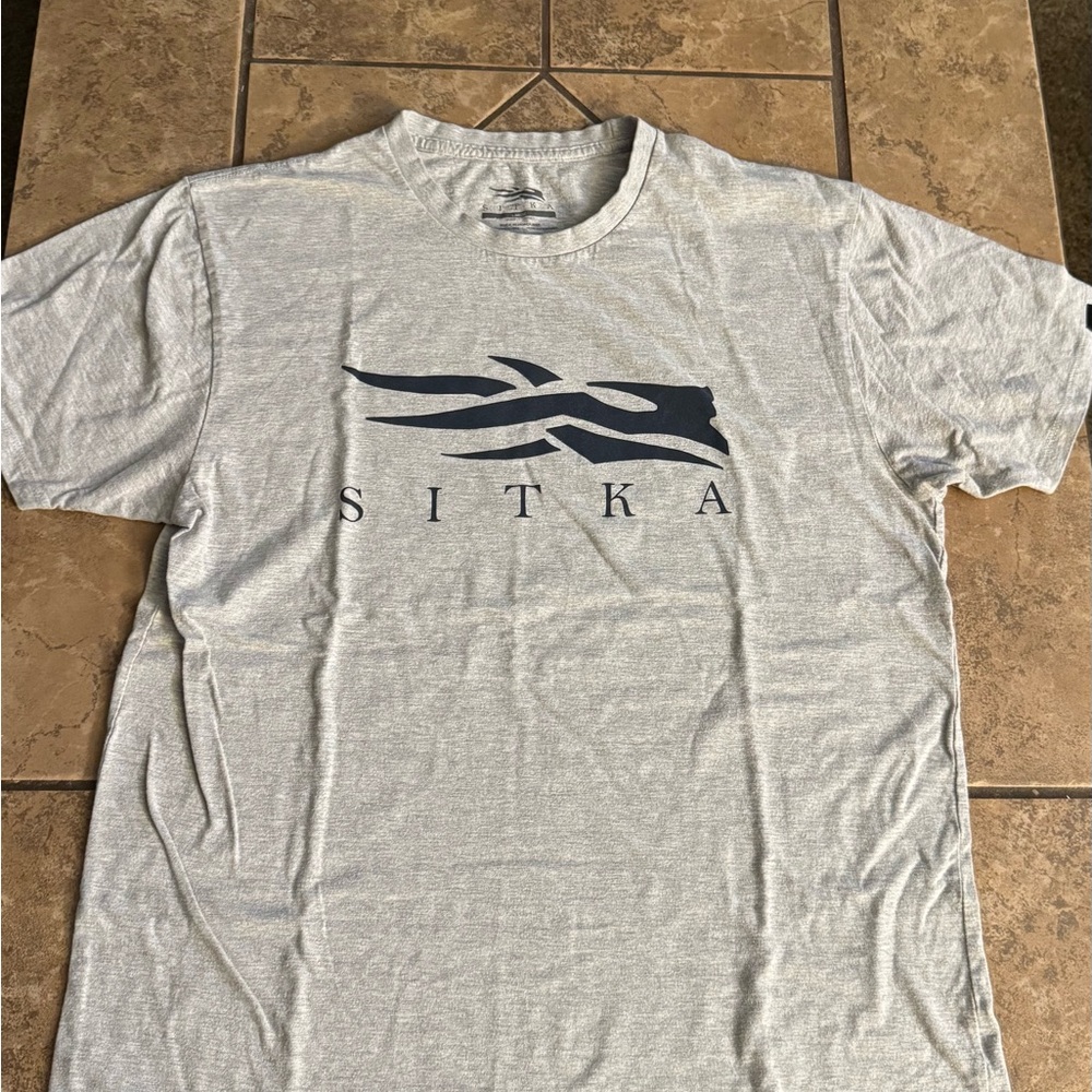 Sitka Men's Short Sleeve Tee in Light Gray